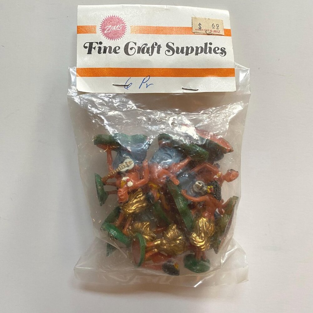 Plastic Gumball Charms Hawaiian Hula Party Figures for Crafting or Cake Toppers